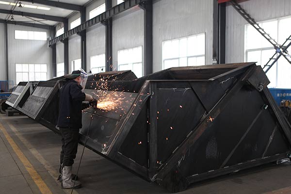 耿力生产注意安全